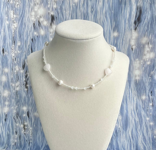 LOLA Pearl & Quartz Necklace